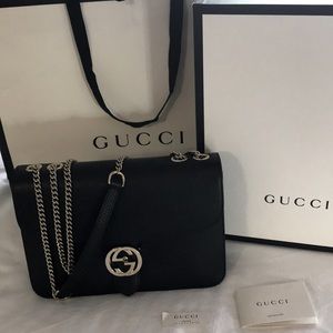 Gucci interlocking G medium sized handbag